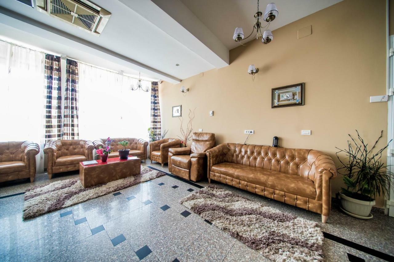 Hotel Darosy Arad Dış mekan fotoğraf