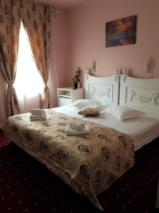 Hotel Darosy Arad Dış mekan fotoğraf